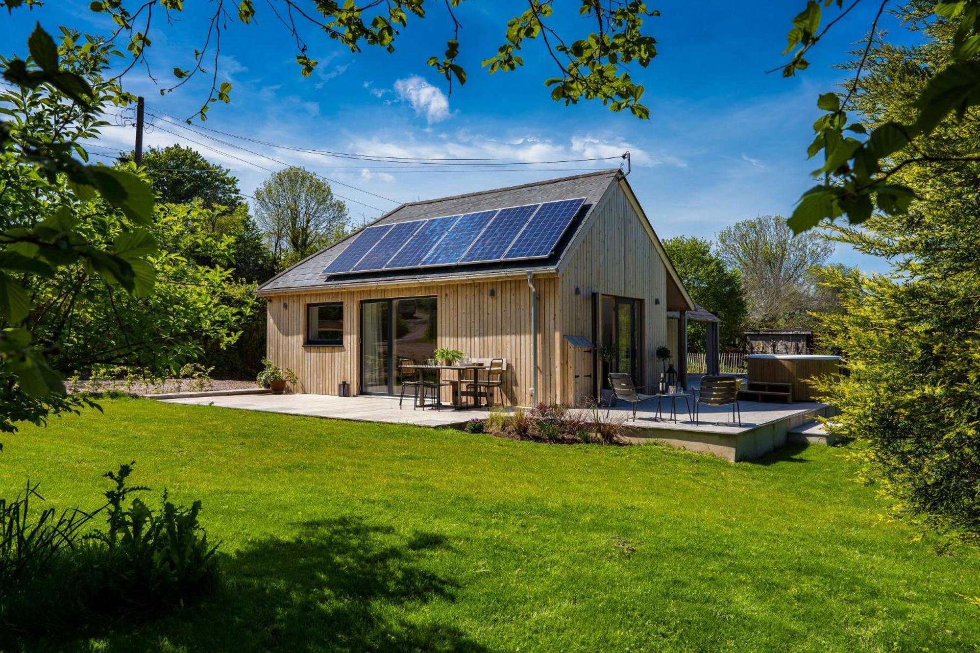 Sunnybrook - A Luxurious Carbon Neutral House Close To Beach, แชลดอน ภายนอก รูปภาพ